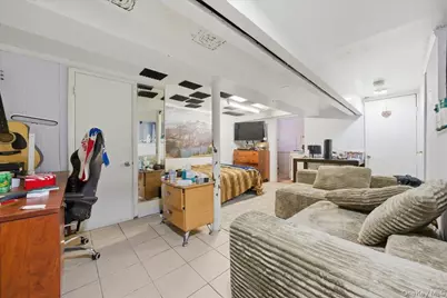 4158 Edson Avenue, Bronx, NY 10466 - Photo 24