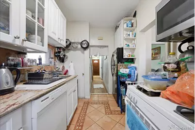 4158 Edson Avenue, Bronx, NY 10466 - Photo 10