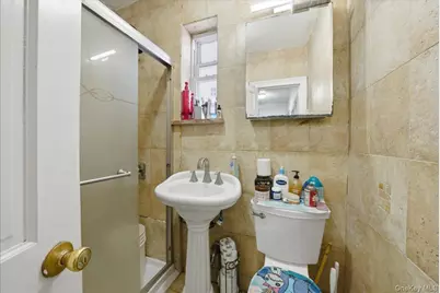 4158 Edson Avenue, Bronx, NY 10466 - Photo 14