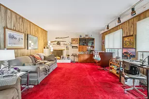 192 Bengeyfield Dr, East Williston, NY 11596 - Photo 10