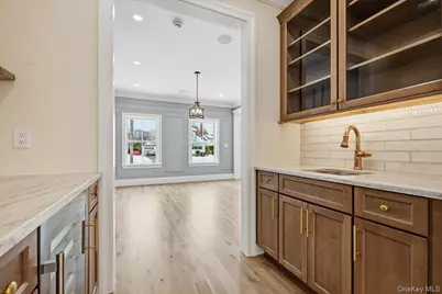 135 Adams Street, Garden City, NY 11530 - Photo 6