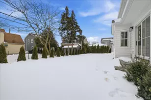 135 Adams St, Garden City, NY 11530 - Photo 36