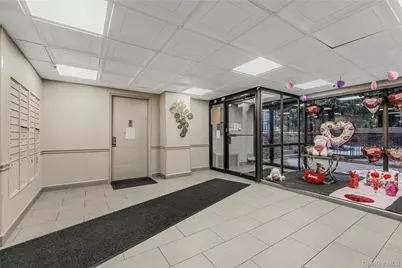 1725 Edison Avenue #1F, Bronx, NY 10461 - Photo 2