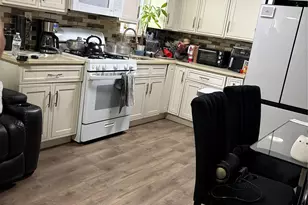 218-30 110th Ave, Queens Village, NY 11429 - Photo 14