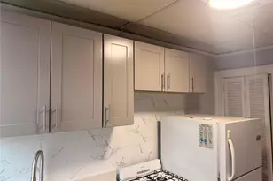 24-32 23rd St, Astoria, NY 11102 - Photo 6