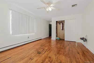 60 Saint Johns Avenue, Valley Stream, NY 11580 - Photo 18