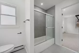 340 Westchester Ave, West Babylon, NY 11704 - Photo 28