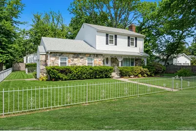 340 Westchester Avenue, West Babylon, NY 11704 - Photo 36