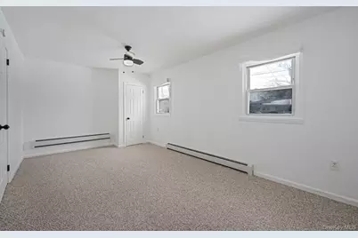 340 Westchester Avenue, West Babylon, NY 11704 - Photo 22