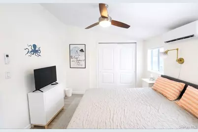 24 Anchor Path, Calverton, NY 11933 - Photo 14