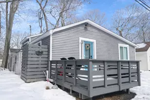 24 Anchor Path, Calverton, NY 11933 - Photo 2