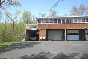 220-224 Hobbs Ln, Clinton Corners, NY 12514 - Photo 22