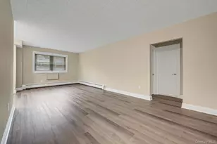 505 White Plains Rd, Eastchester, NY 10709 - Photo 2