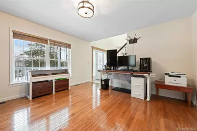 6 Snow Street, Bloomingburg, NY 12721 - Photo 4