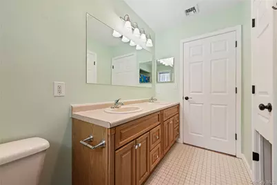 6 Snow Street, Bloomingburg, NY 12721 - Photo 32