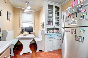 80-18 64th Ln, Glendale, NY 11385 - Photo 8