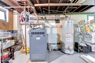 8018 64th Lane, Glendale, NY 11385 - Photo 16