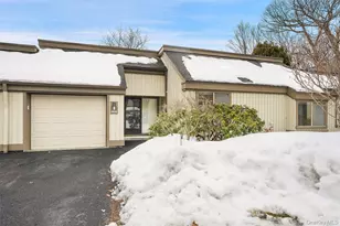 499B Heritage Hills, Somers, NY 10589 - Photo 2