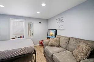 109 New York Ave, Bay Shore, NY 11706 - Photo 14