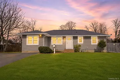 109 New York Avenue, Bay Shore, NY 11706 - Photo 1