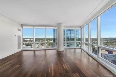 1 Renaissance Square #V4G, White Plains, NY 10601 - Photo 6