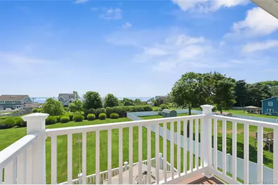 8 Sinnickson Road, Center Moriches, NY 11934 - Photo 18