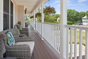 8 Sinnickson Rd, Center Moriches, NY 11934 - Photo 2