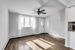 48 E Madison St, East Islip, NY 11730 - Photo 14