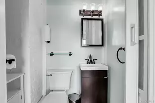 48 E Madison St, East Islip, NY 11730 - Photo 20