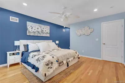 37 Terrace Lane, Patchogue, NY 11772 - Photo 22