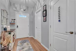 37 Terrace Ln, Patchogue, NY 11772 - Photo 2