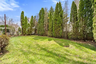 90 Homestead Avenue, Scarsdale, NY 10583 - Photo 18