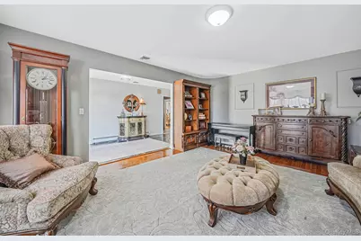 3 Biscayne Avenue, Farmingville, NY 11738 - Photo 8