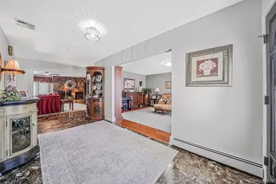 3 Biscayne Avenue, Farmingville, NY 11738 - Photo 4