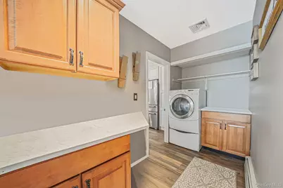 3 Biscayne Avenue, Farmingville, NY 11738 - Photo 32