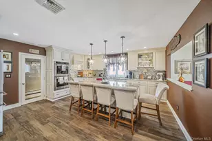 3 Biscayne Ave, Farmingville, NY 11738 - Photo 10