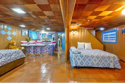 1662 Greenway Boulevard, Valley Stream, NY 11580 - Photo 22