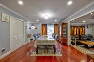 1662 Greenway Blvd, Valley Stream, NY 11580 - Photo 4