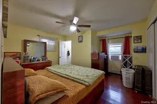 1662 Greenway Blvd, Valley Stream, NY 11580 - Photo 10