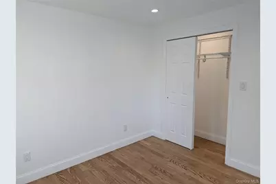 62 Forest Row, Great Neck, NY 11024 - Photo 14
