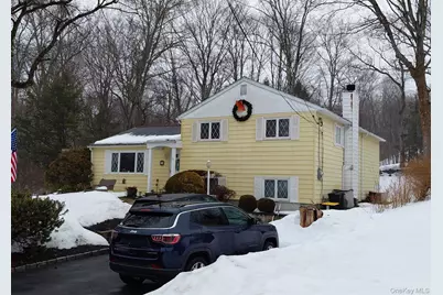 32 Woodland Boulevard, Cortlandt Manor, NY 10567 - Photo 1