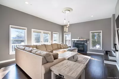 22 Lewis Avenue, Dobbs Ferry, NY 10522 - Photo 4