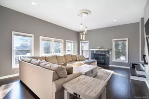 22 Lewis Ave, Dobbs Ferry, NY 10522 - Photo 4