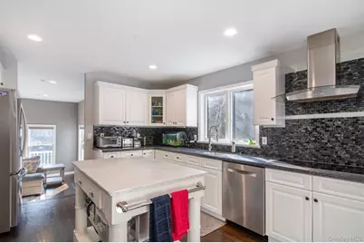 22 Lewis Avenue, Dobbs Ferry, NY 10522 - Photo 12