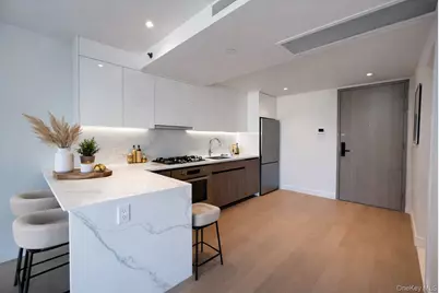 14449 Northern Boulevard #309, Flushing, NY 11354 - Photo 2