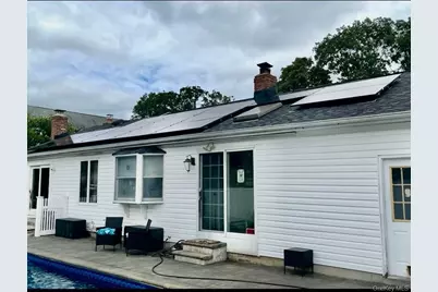 1458 Hummel Avenue, Holbrook, NY 11741 - Photo 30