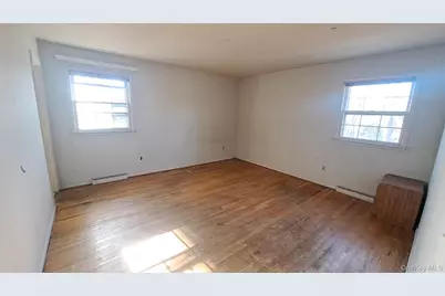 112 Grandview Avenue, Spring Valley, NY 10977 - Photo 14