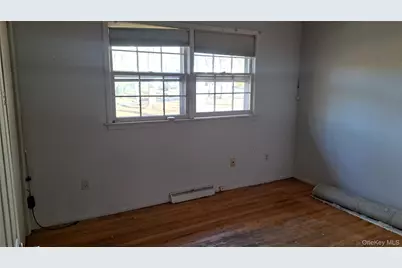 112 Grandview Avenue, Spring Valley, NY 10977 - Photo 6