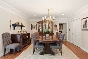 21 Shore Dr W, Copiague, NY 11726 - Photo 18