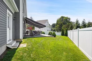 11 Jennifer Ln, Rye Brook, NY 10573 - Photo 20